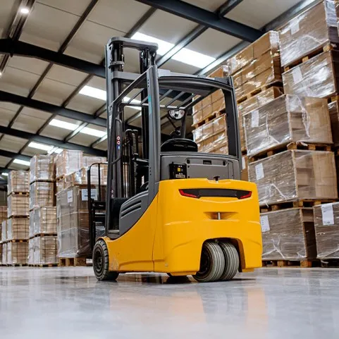 TRAQUEURS DE CHARIOTS ÉLÉVATEURS