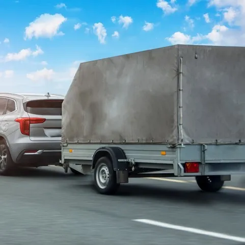 TRAQUEURS DE REMORQUES